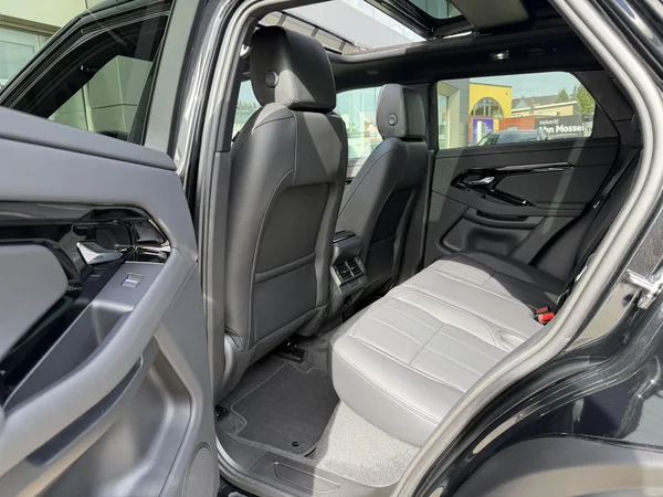 Land Rover Range Rover Evoque (2026) — foto 18 van 28