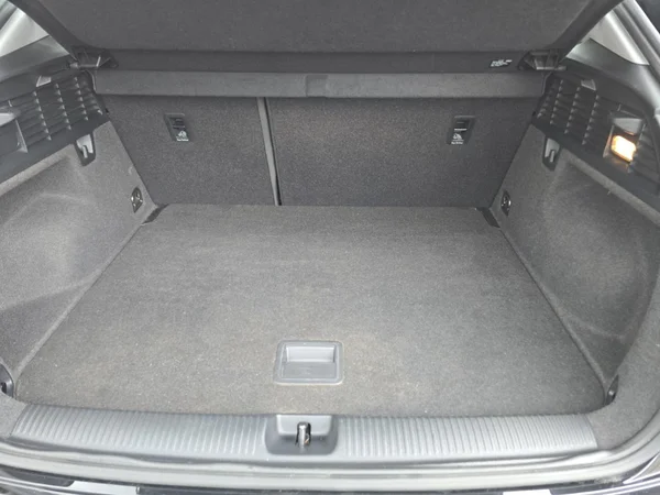 AUDI Q2 (2023) — foto 3 van 14