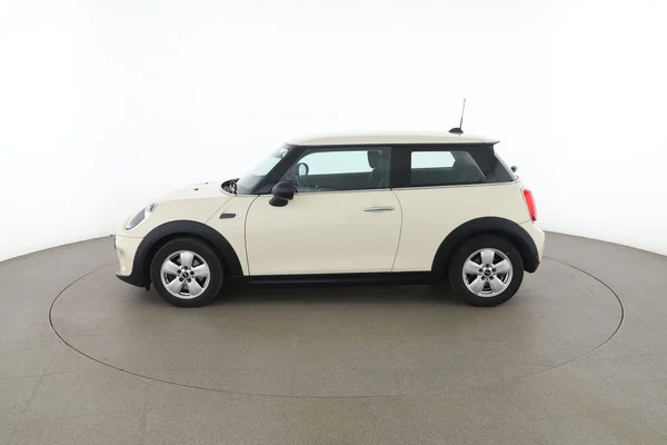 MINI Mini (2018) — foto 9 van 16