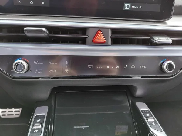 Kia Sorento (2025) — foto 36 van 47