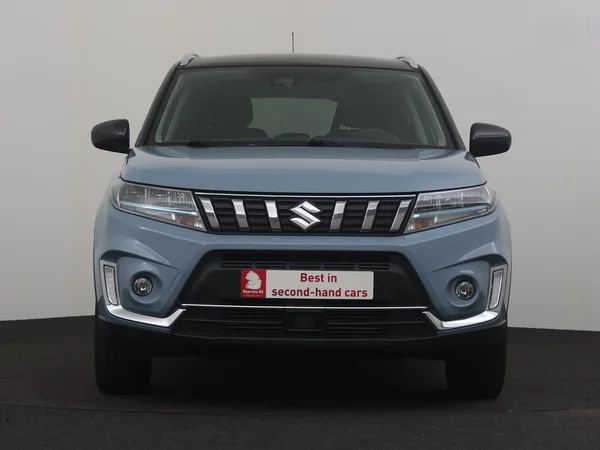 SUZUKI Vitara (2023) — foto 25 van 27