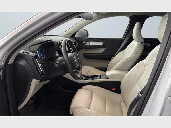 Volvo XC40 (2021) — foto 15 van 15