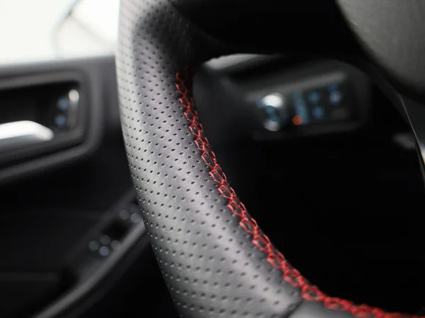 Ford Kuga (2022) — foto 20 van 41