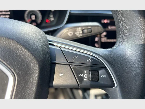 Audi Q3 Sportback (2023) — foto 26 van 33