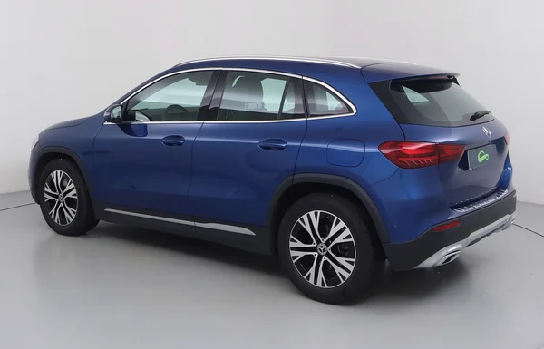 Mercedes-Benz GLA (H247) (2023) — foto 23 van 29