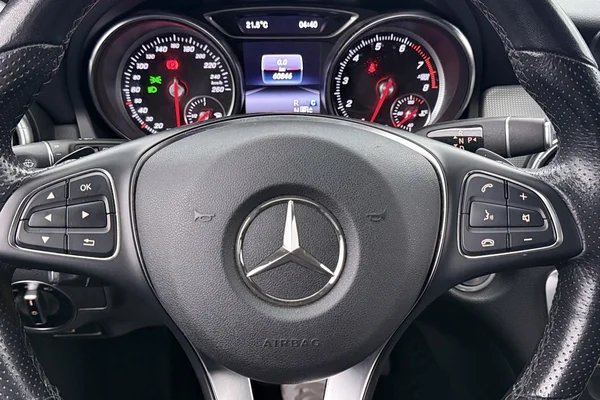 Mercedes-Benz CLA SW (X117) (2018) — foto 6 van 47
