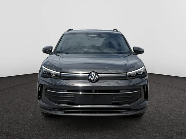 VOLKSWAGEN Tiguan (2026) — foto 21 van 24
