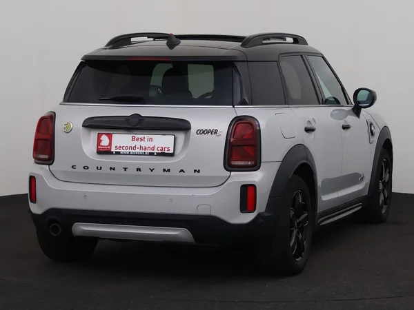 MINI Cooper SE Countryman (2021) — foto 23 van 34