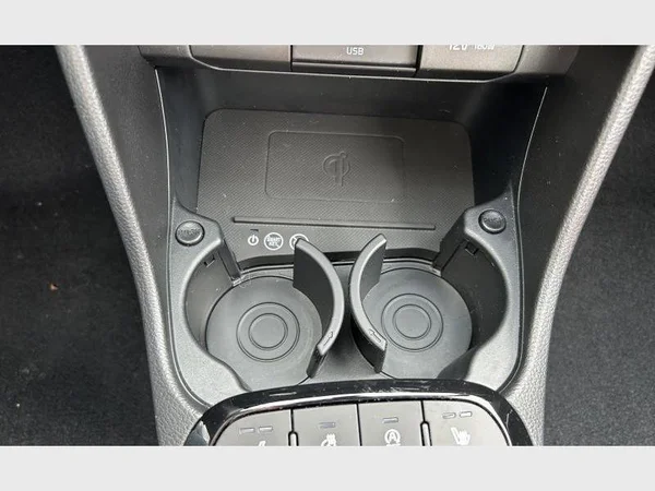 Kia PICANTO (2024) — foto 11 van 27