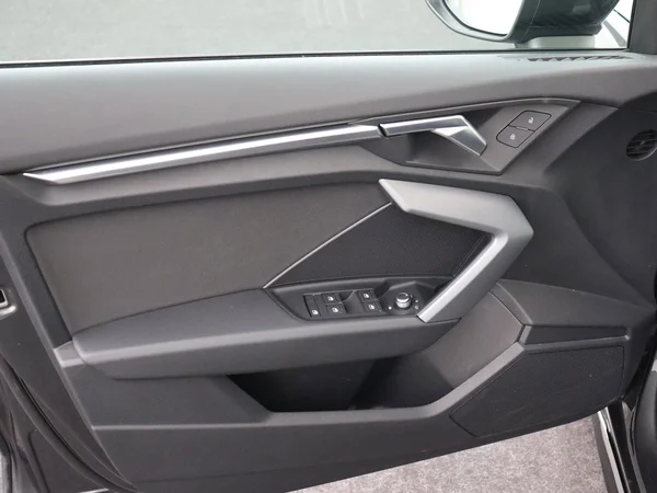 AUDI A3 Sportback (2025) — foto 9 van 18