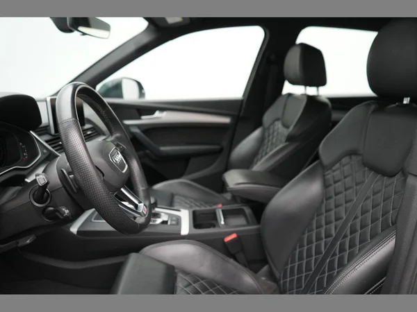 AUDI Q5 PHEV (2020) — foto 5 van 35