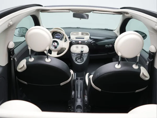 FIAT 500C (2015) — foto 7 van 21