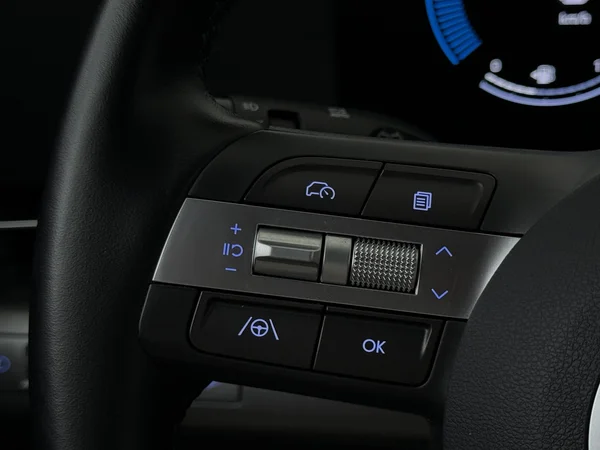 HYUNDAI Kona (2025) — foto 9 van 27