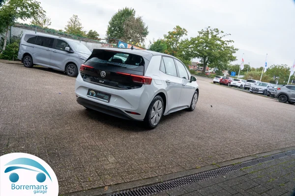 Volkswagen ID3 (2022) — foto 42 van 48