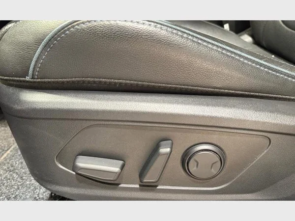 Hyundai TUCSON (2021) — foto 3 van 31