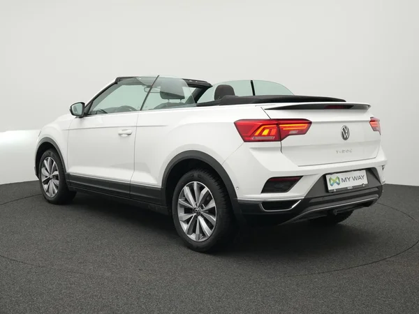 VOLKSWAGEN T-Roc Cabriolet (2021) — foto 23 van 28