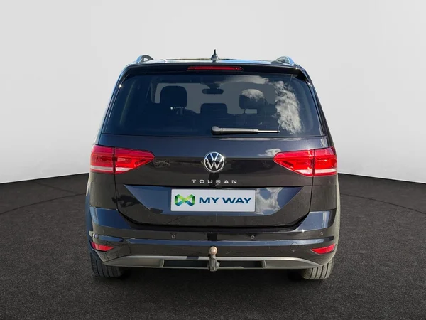 VOLKSWAGEN Touran (2025) — foto 2 van 24