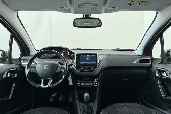 Peugeot 208 (2018) — foto 23 van 23