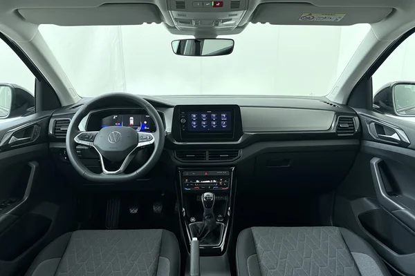 Volkswagen T-Cross — foto 16 van 16