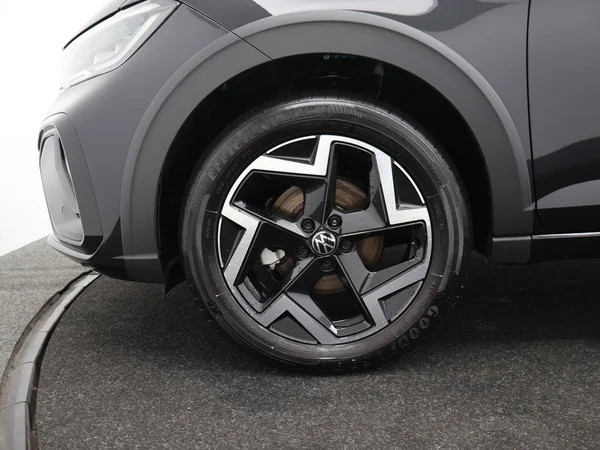 VOLKSWAGEN Taigo (2025) — foto 14 van 23