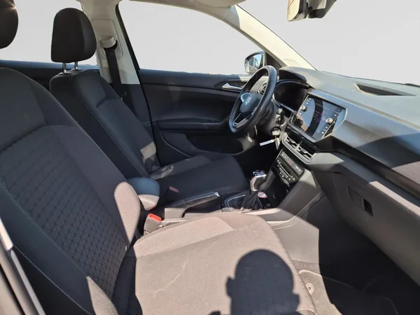 VOLKSWAGEN T-Cross (2024) — foto 8 van 24