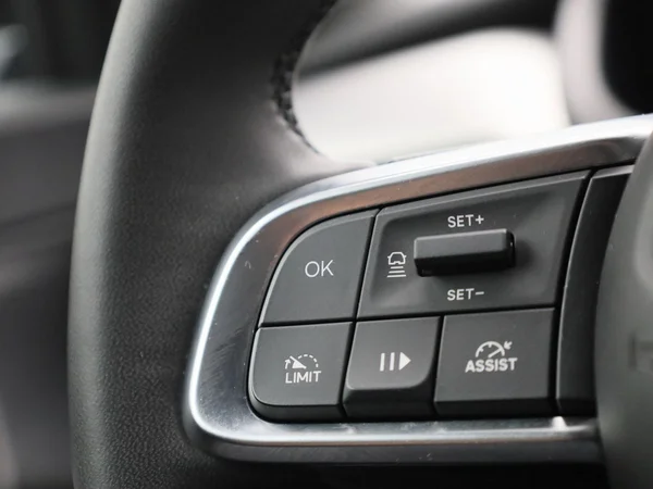 Jeep Avenger (2024) — foto 11 van 42