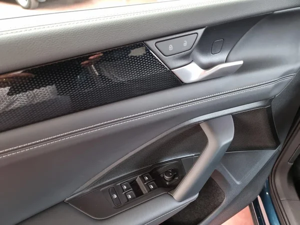 VOLKSWAGEN Tayron (2025) — foto 7 van 23