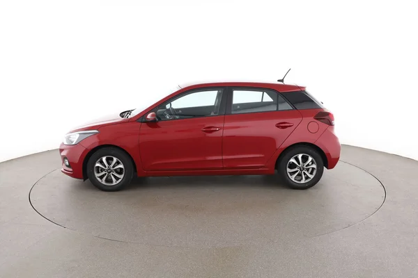 Hyundai i20 (2019) — foto 9 van 16