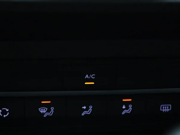 Opel Combo Life (2022) — foto 15 van 34