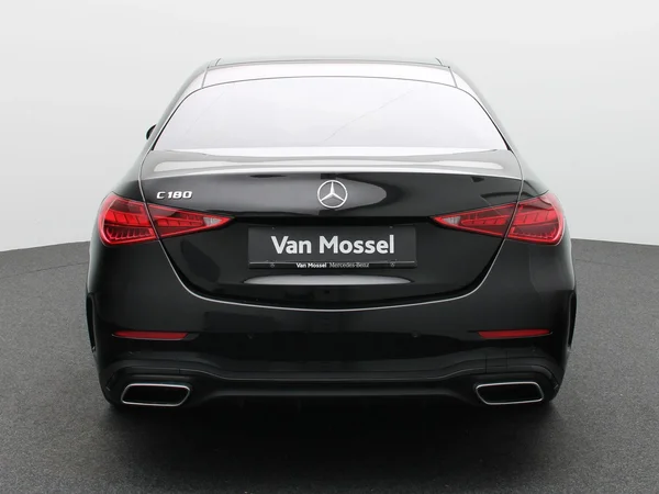 Mercedes-Benz C-Klasse (2024) — foto 27 van 31