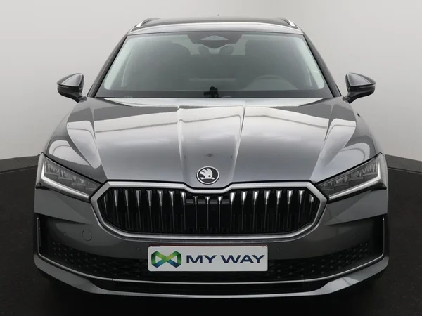 SKODA Superb Combi (2026) — foto 17 van 23