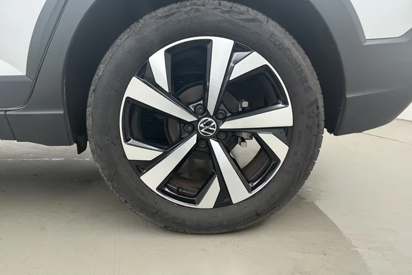 Volkswagen Taigo (2025) — foto 15 van 18