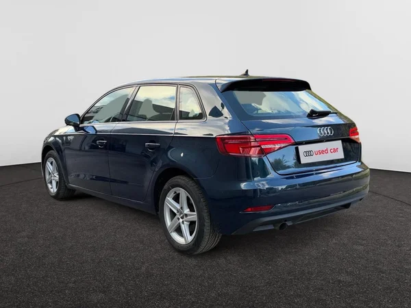 AUDI A3 Sportback Dsl (2019) — foto 9 van 16