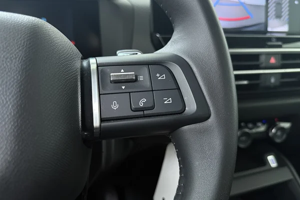Citroen C4 (2025) — foto 7 van 18