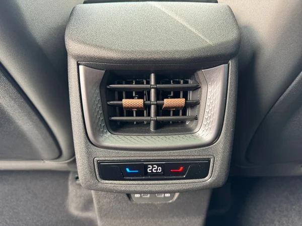 CUPRA Terramar e-Hybrid (PHEV) (2025) — foto 20 van 34