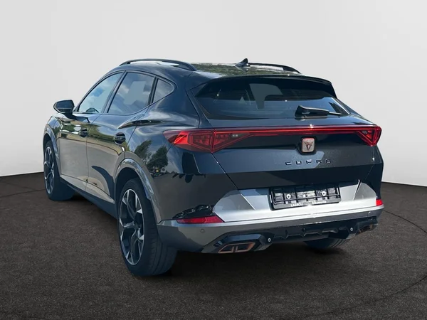 CUPRA Formentor e-Hybrid (PHEV) (2023) — foto 15 van 21