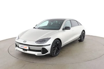 Hyundai IONIQ d065c21a-b1cb-431b-925a-9d9bd6a9e4b5