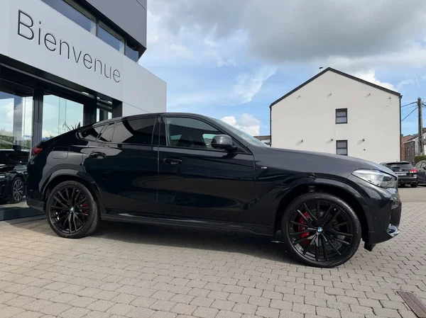 Bmw X6 (2023) — foto 22 van 32