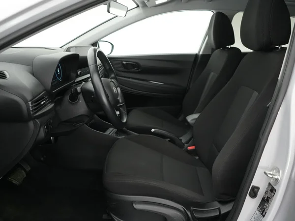 Hyundai i20 (2024) — foto 8 van 27