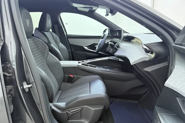 Peugeot 3008 (2025) — foto 18 van 20