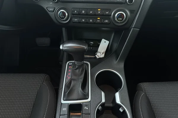 Kia Sportage (2021) — foto 4 van 20