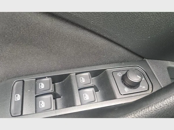 Skoda Kamiq (2021) — foto 17 van 25