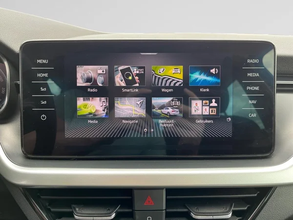 SKODA Scala (2023) — foto 3 van 21