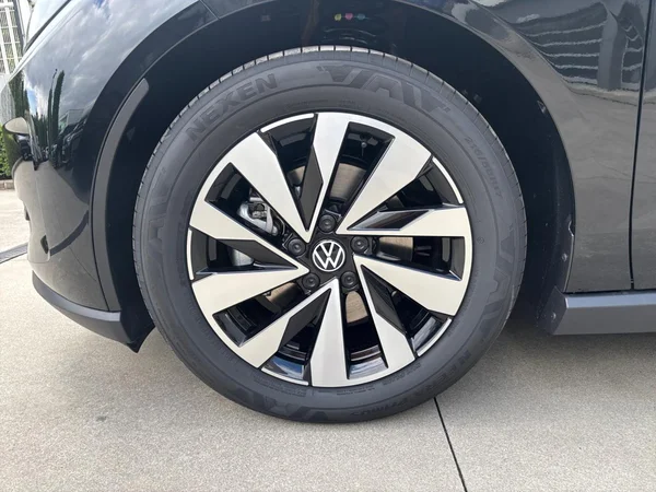 VOLKSWAGEN ID.Polo (2026) — foto 16 van 24