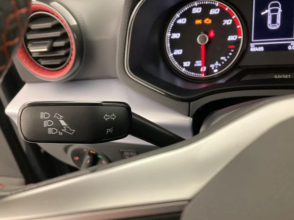 SEAT Arona (2022) — foto 25 van 36