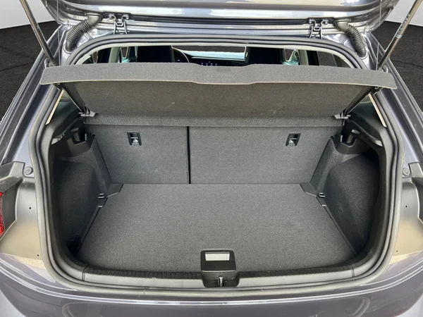VOLKSWAGEN Polo (2025) — foto 7 van 16