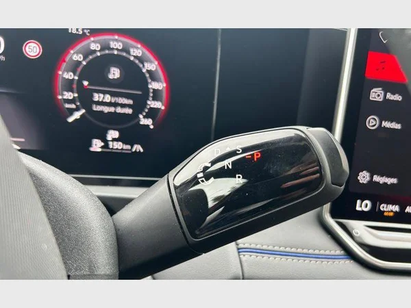 Volkswagen Tiguan (2024) — foto 17 van 29