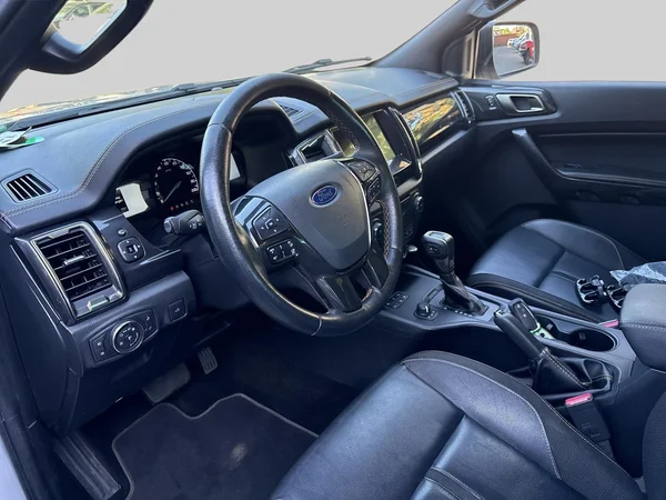 Ford Ranger (2021) — foto 2 van 20