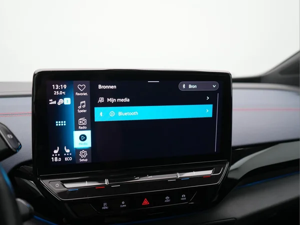 VOLKSWAGEN ID.4 (2021) — foto 18 van 49