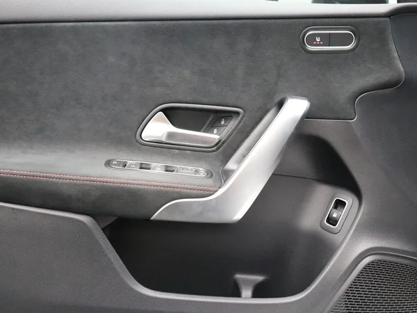 Mercedes-Benz A-Klasse (2023) — foto 3 van 32